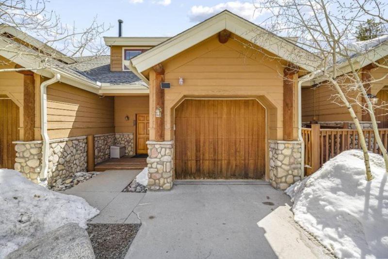 Beautiful 4 Bedroom Townhome Near Snowflake Lift In Breckenridge Blue River Zewnętrze zdjęcie