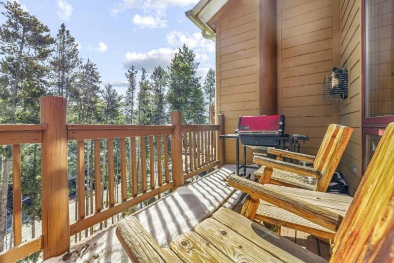 Beautiful 4 Bedroom Townhome Near Snowflake Lift In Breckenridge Blue River Zewnętrze zdjęcie